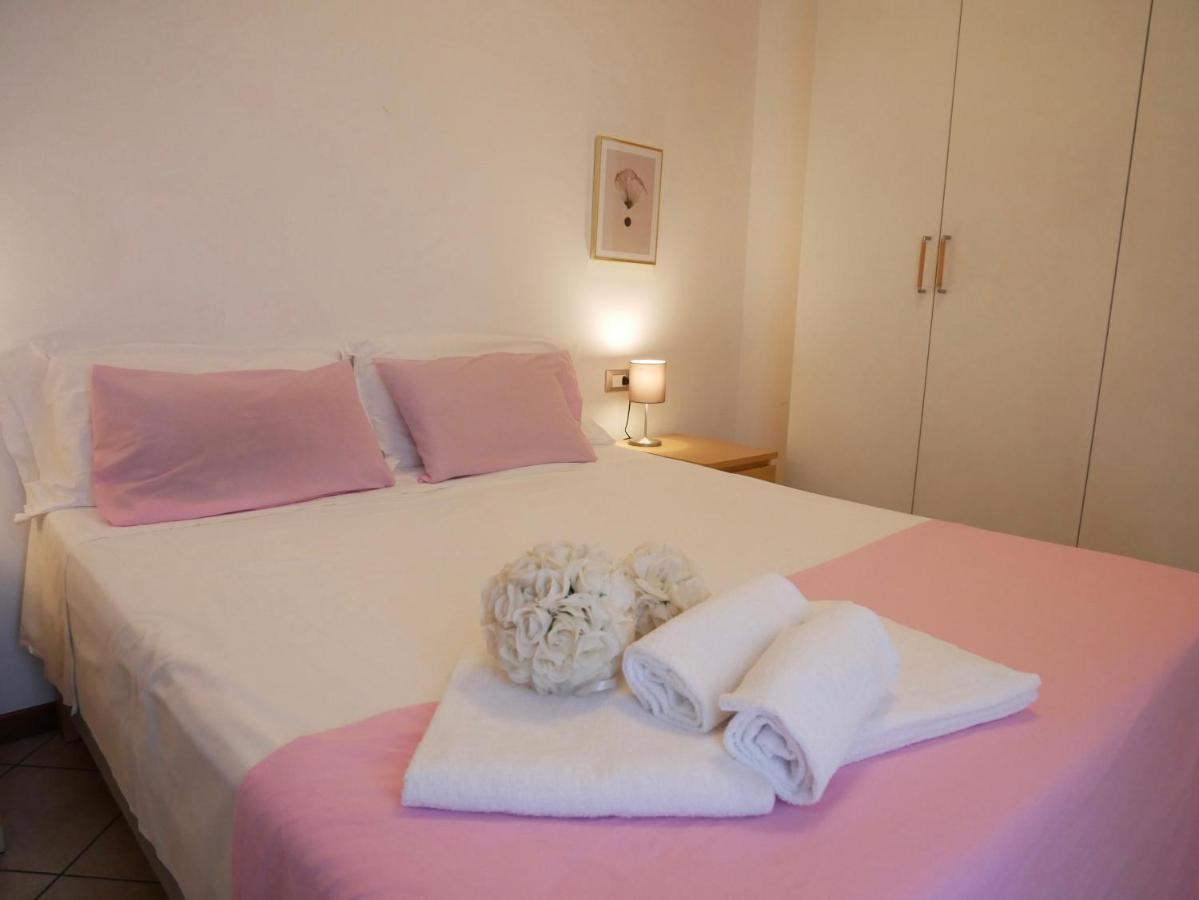 Diadema Pink - Immobili E Soluzioni Rent Appartement Bergamo Buitenkant foto