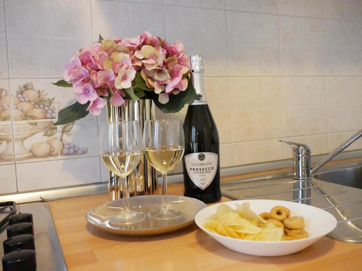 Diadema Pink - Immobili E Soluzioni Rent Appartement Bergamo Buitenkant foto