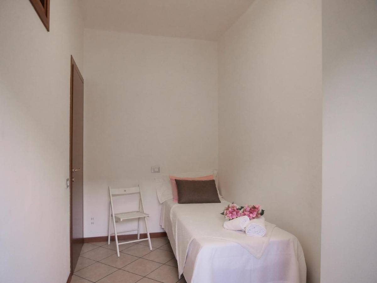 Diadema Pink - Immobili E Soluzioni Rent Appartement Bergamo Buitenkant foto