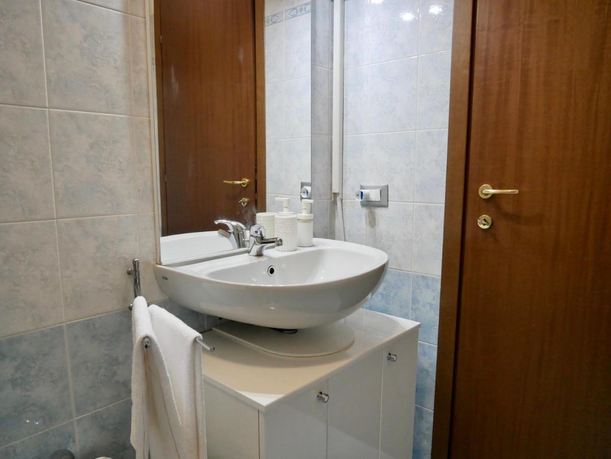 Diadema Pink - Immobili E Soluzioni Rent Appartement Bergamo Buitenkant foto